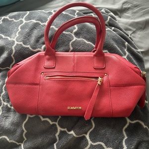 Brand new Scarleton purse